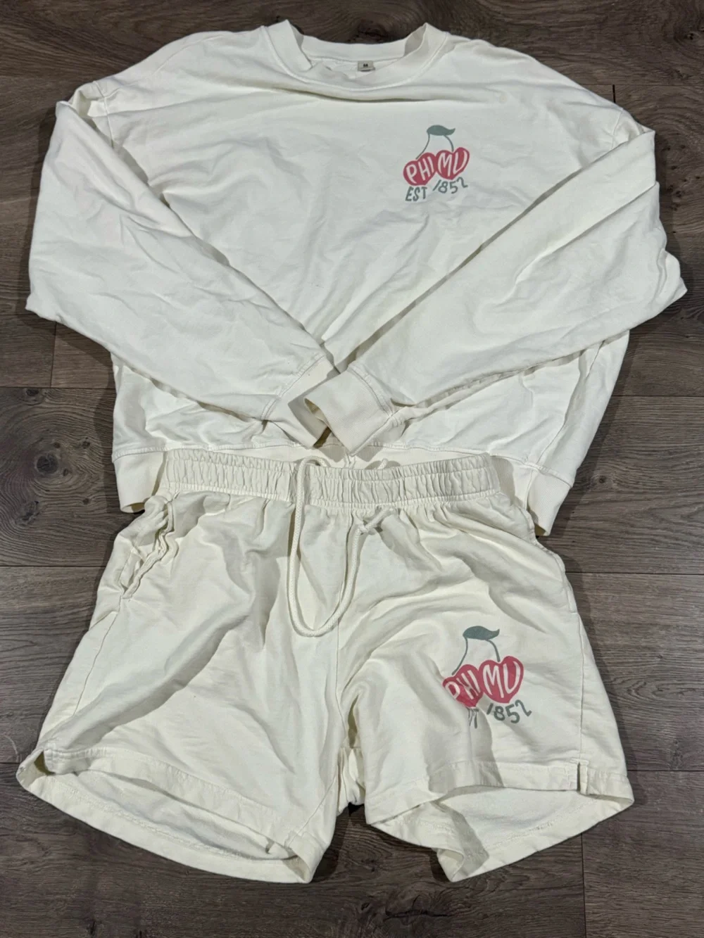 Women's Cream Athletic Shorts - Pullover Set Style